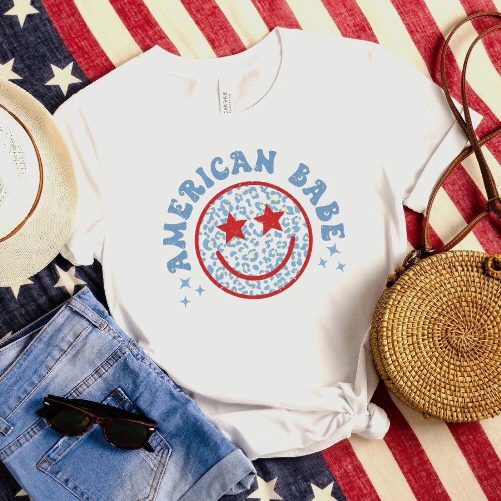 Boutique American Babe White T-Shirt Size Medium